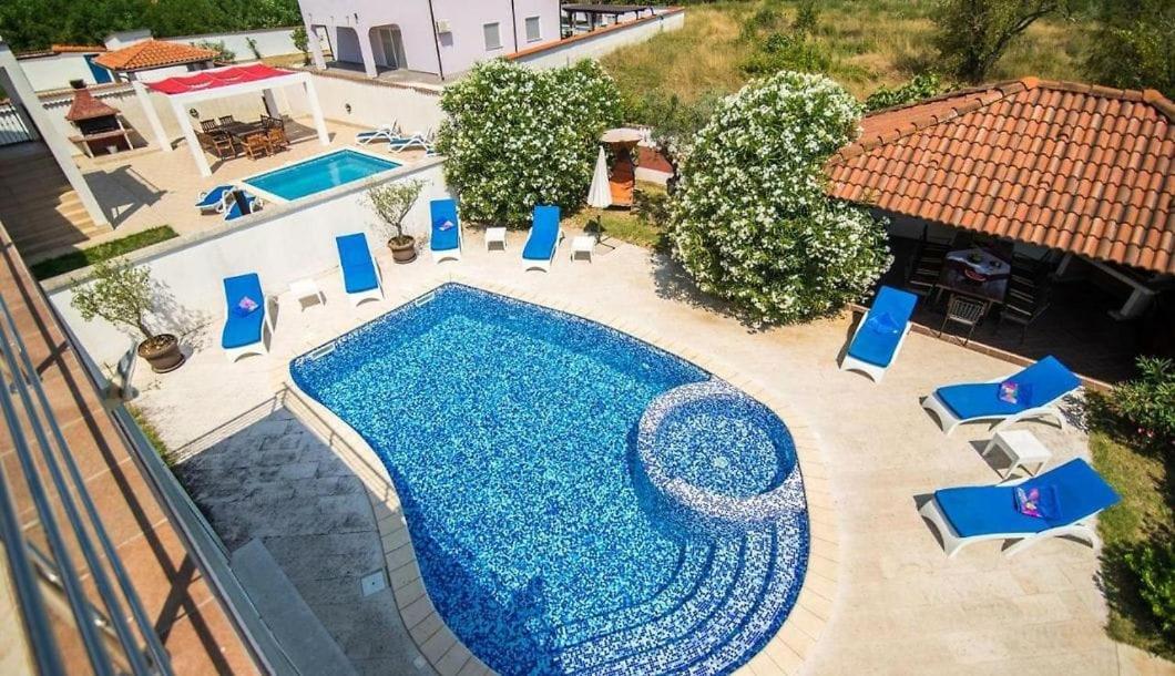 Villa Filip - Private Pool & Gym Pula Ngoại thất bức ảnh