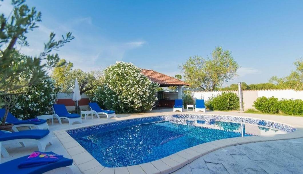 Villa Filip - Private Pool & Gym Pula Ngoại thất bức ảnh